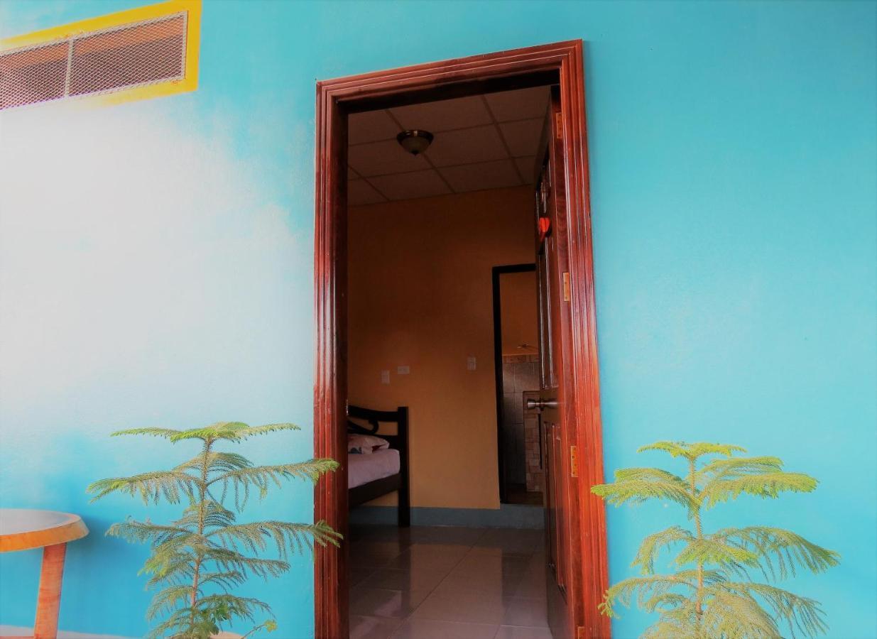 Hostal Siero Мойогалпа Екстер'єр фото